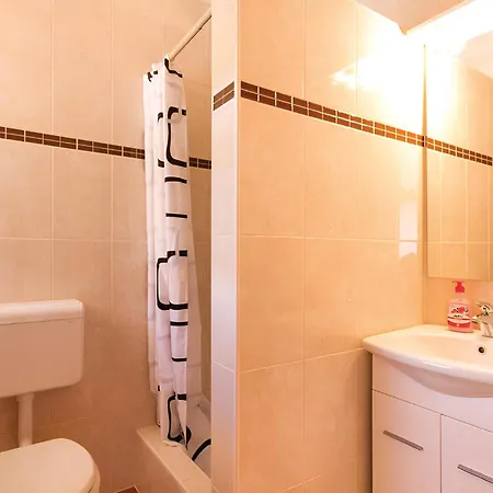 Ive Kapetanova Stancija * Vrsar